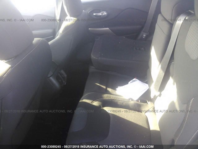 1C4PJMCS2HD230918 - 2017 JEEP CHEROKEE LATITUDE Qara foto 8