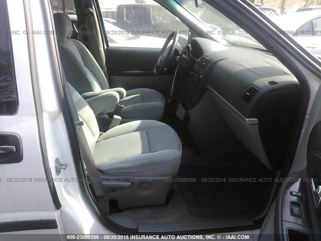 1GNDV23W57D182870 - 2007 CHEVROLET UPLANDER LS WHITE photo 5
