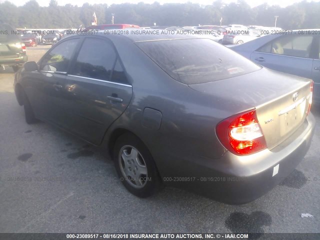 4T1BF32K33U548736 - 2003 TOYOTA CAMRY LE/XLE/SE Сұр фото 3