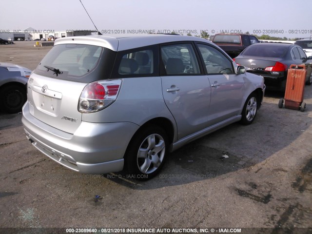 2T1KR32E47C628703 - 2007 TOYOTA COROLLA MATRIX XR SILVER photo 4