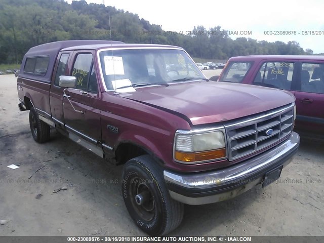 1FTHX26G0PKB72252 - 1993 FORD F250 RED photo 1