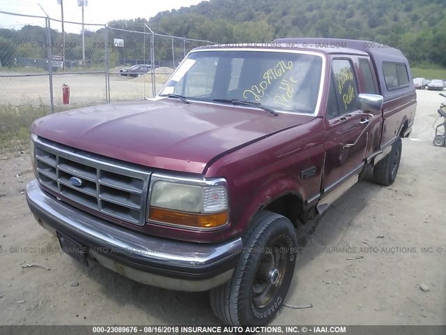 1FTHX26G0PKB72252 - 1993 FORD F250 RED photo 2
