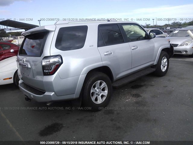 JTEZU5JRXG5120631 - 2016 TOYOTA 4RUNNER SR5/LIMITED/SR5 PREMIUM SILVER photo 4