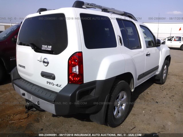 5N1AN0NW2EN812313 - 2014 NISSAN XTERRA X/S/PRO-4X WHITE photo 4