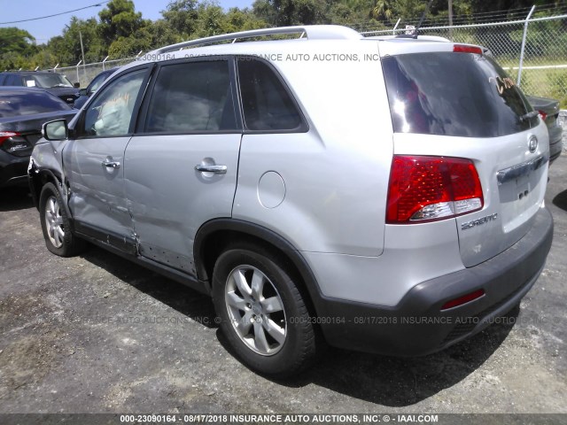 5XYKT4A22DG389084 - 2013 KIA SORENTO LX SILVER photo 3