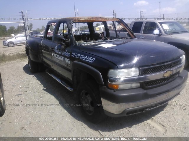 1GCJK33142F210945 - 2002 CHEVROLET SILVERADO K3500 BLACK photo 1