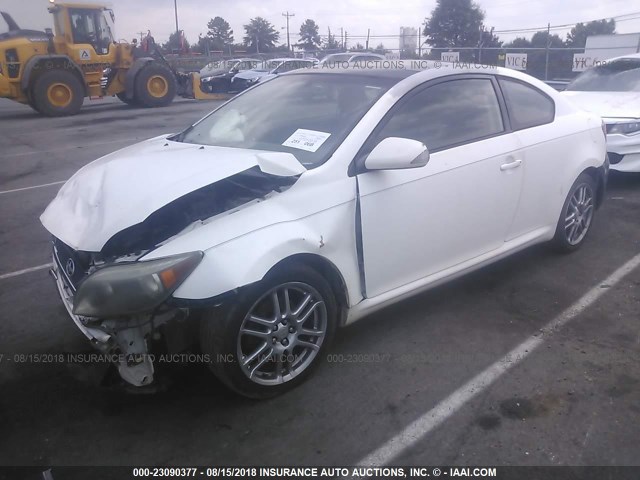 JTKDE177450016990 - 2005 TOYOTA SCION TC 白色 照片 2
