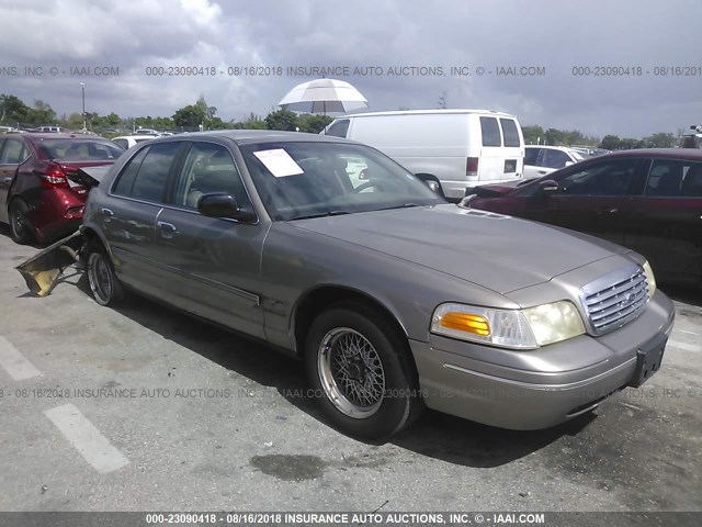 2FAFP74W31X127699 - 2001 FORD CROWN VICTORIA LX TAN photo 1