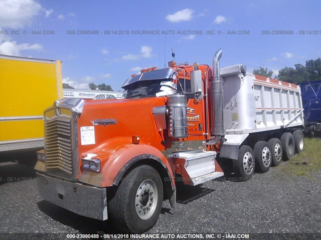 1NKWXUEX06J141008 - 2006 KENWORTH W900 W900 ORANGE photo 2