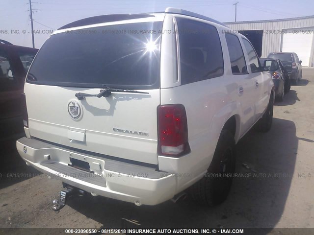 1GYEK63N94R213941 - 2004 CADILLAC ESCALADE LUXURY WHITE photo 4