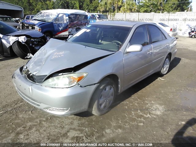 4T1BE32K04U793305 - 2004 TOYOTA CAMRY LE/XLE/SE Күміс фото 2