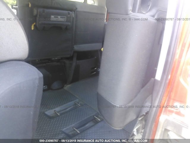 5J6YH28675L023811 - 2005 HONDA ELEMENT ORANGE photo 8