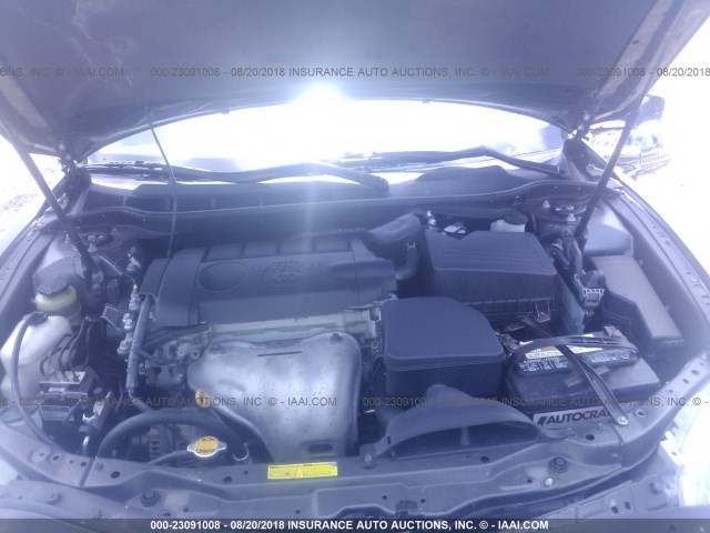 4T1BF3EKXBU631087 - 2011 TOYOTA CAMRY SE/LE/XLE ნაცრისფერი ფოტო 10