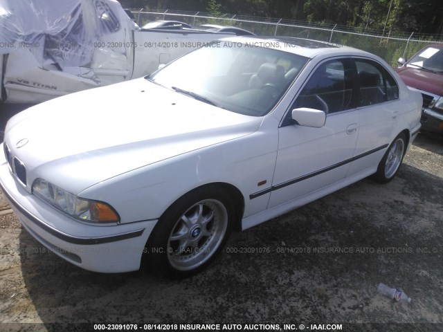 WBADE5320VBV90836 - 1997 BMW 540 I WHITE photo 2
