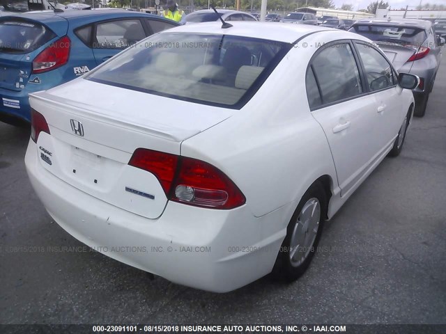 JHMFA36288S011957 - 2008 HONDA CIVIC HYBRID WHITE photo 4