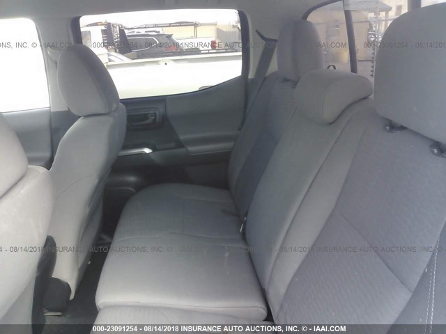 5TFAZ5CN3HX024245 - 2017 TOYOTA TACOMA DBL CAB/SR5/TRD SPORT/OR GRAY photo 8