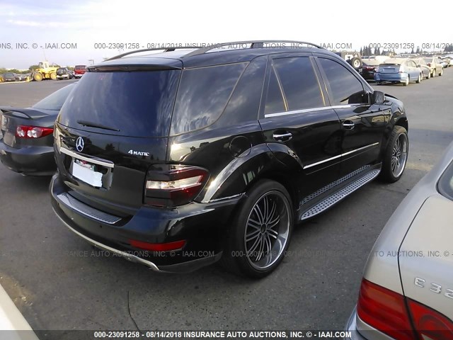 4JGBB86E89A473541 - 2009 MERCEDES-BENZ ML 350 BLACK photo 4