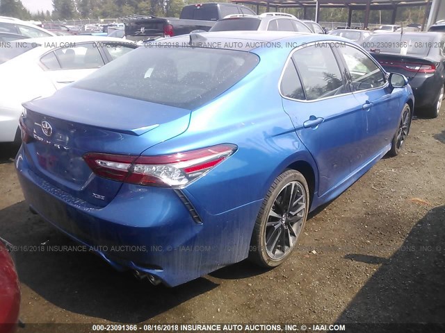 4T1BZ1HK4JU002558 - 2018 TOYOTA CAMRY XSE/XLE BLUE photo 4