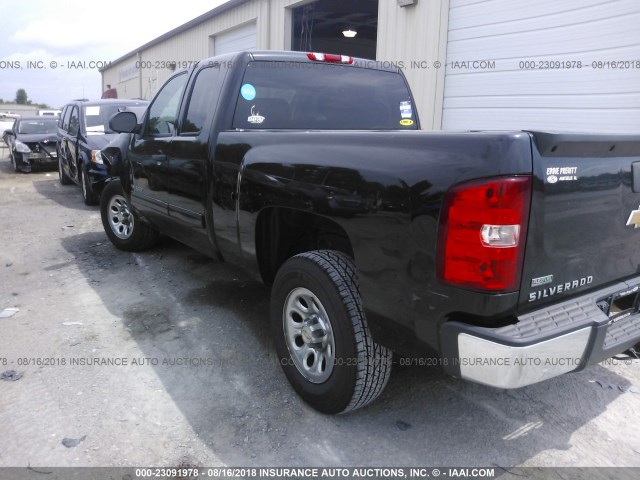 1GCRCREA7BZ265307 - 2011 CHEVROLET SILVERADO C1500  LS BLACK photo 3