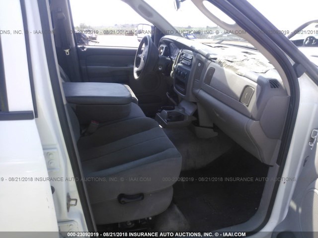 3D7KA28D63G812756 - 2003 DODGE RAM 2500 ST/SLT 白色 照片 5