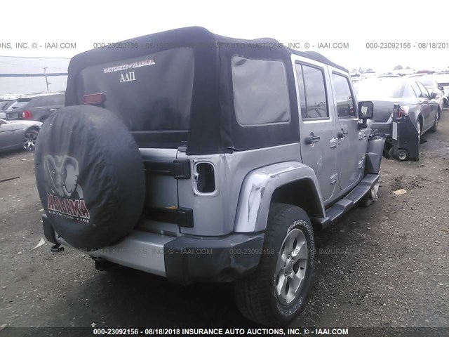 1C4BJWEG8FL710009 - 2015 JEEP WRANGLER UNLIMITE SAHARA GRAY photo 4