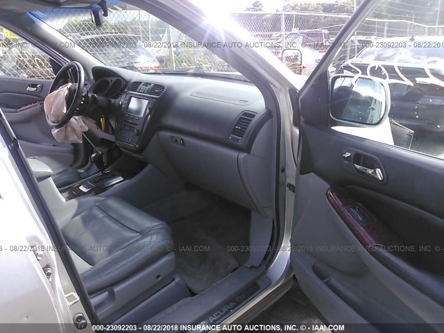 2HNYD18206H518532 - 2006 ACURA MDX SILVER photo 5