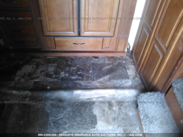 5SFBG3825BE234004 - 2011 HEARTLAND BIG COUNTRY  შამპანური ფოტო 6