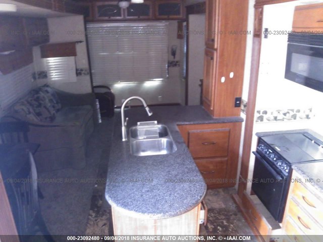 5SFBG3825BE234004 - 2011 HEARTLAND BIG COUNTRY  შამპანური ფოტო 8