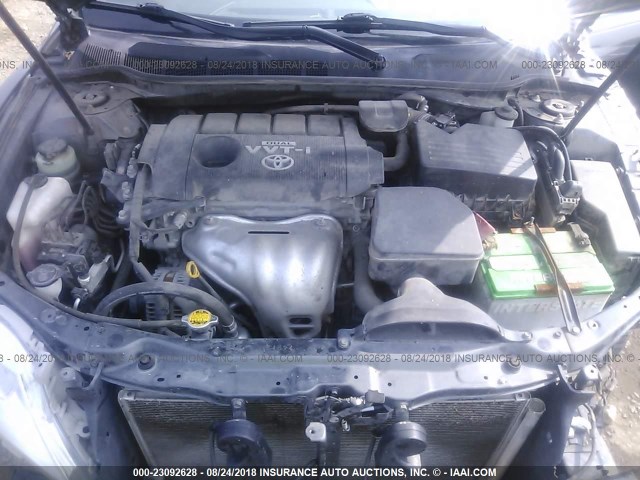 4T1BF3EK5AU004831 - 2010 TOYOTA CAMRY SE/LE/XLE ნაცრისფერი ფოტო 10