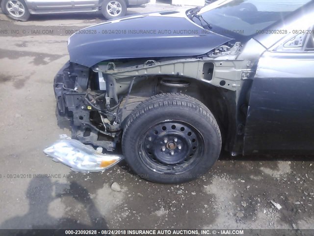 4T1BF3EK5AU004831 - 2010 TOYOTA CAMRY SE/LE/XLE ნაცრისფერი ფოტო 6