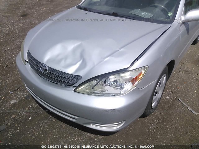 4T1BE32K63U204272 - 2003 TOYOTA CAMRY LE/XLE/SE 银色 照片 6