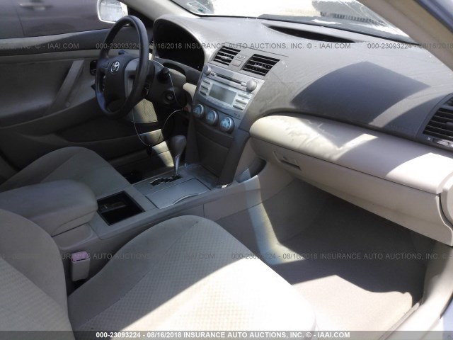 4T1BE46K47U630564 - 2007 TOYOTA CAMRY NEW GENERAT CE/LE/XLE/SE WHITE photo 5