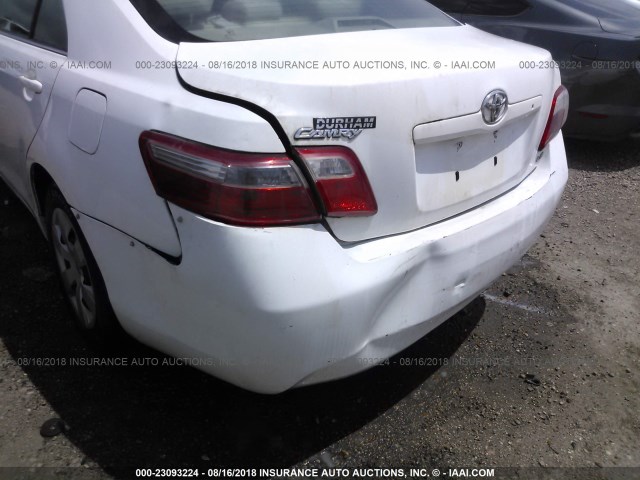 4T1BE46K47U630564 - 2007 TOYOTA CAMRY NEW GENERAT CE/LE/XLE/SE WHITE photo 6