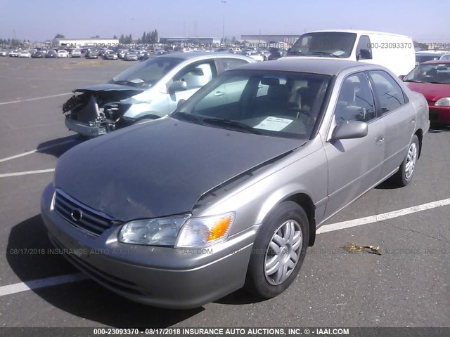 JT2BG22K8Y0522961 - 2000 TOYOTA CAMRY CE/LE/XLE 灰色 照片 2