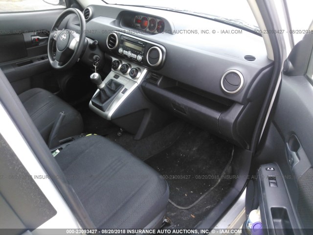 JTLKE50EX81004568 - 2008 TOYOTA SCION XB Gümüş foto 5