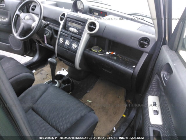 JTLKT324764032497 - 2006 TOYOTA SCION XB Grün Foto 5