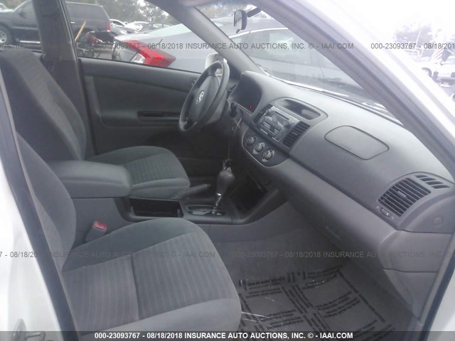 4T1BE32K05U021033 - 2005 TOYOTA CAMRY LE/XLE/SE Ağ foto 5