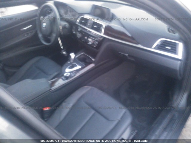 WBA8A3C57GK689717 - 2016 BMW 320 XI GRAY photo 5