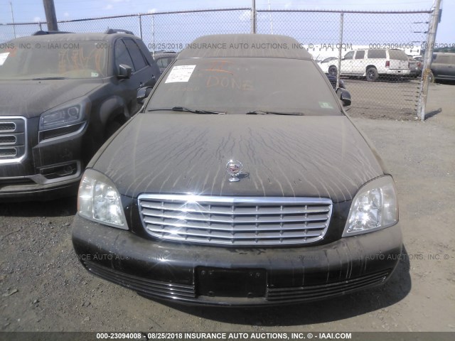 1GEEH00Y35U500245 - 2005 CADILLAC COMMERCIAL CHASSI  BLACK photo 6