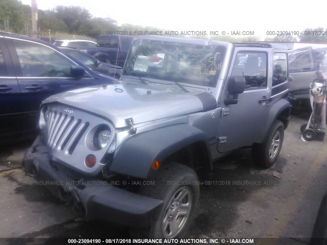 1C4AJWAG1DL706723 - 2013 JEEP WRANGLER SPORT GRAY photo 2