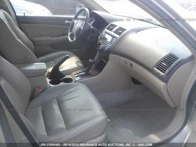 JHMCN36455C007069 - 2005 HONDA ACCORD HYBRID GOLD photo 5