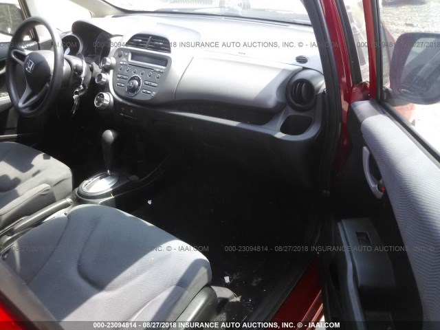 JHMGE8H37DC052032 - 2013 HONDA FIT RED photo 5
