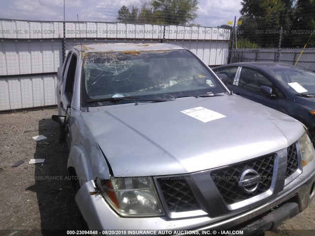 1N6AD07U48C431725 - 2008 NISSAN FRONTIER CREW CAB LE/SE/OFF ROAD SILVER photo 6