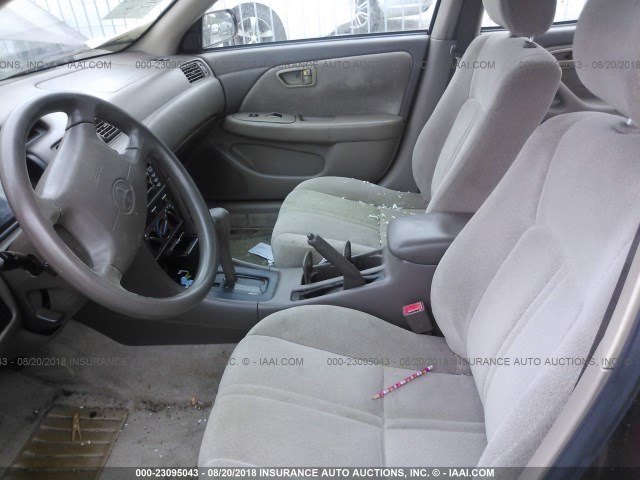 4T1BG28K4YU714574 - 2000 TOYOTA CAMRY CE/LE/XLE ბურგუნდია ფოტო 5