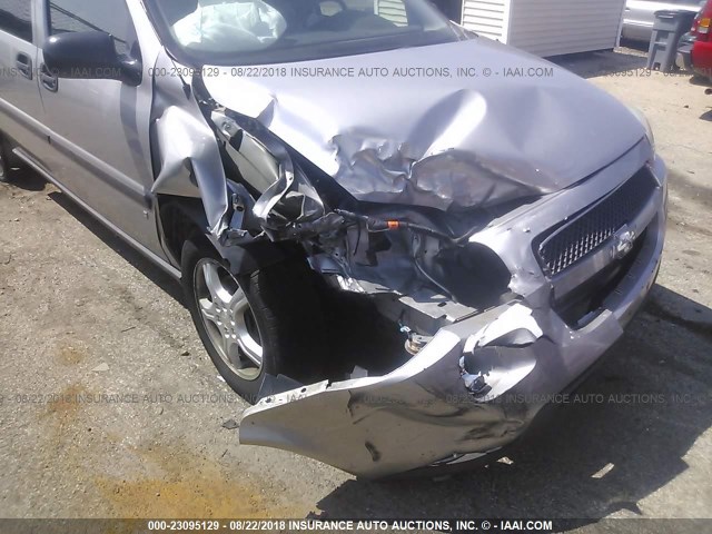1GNDV231X7D211350 - 2007 CHEVROLET UPLANDER LS SILVER photo 6