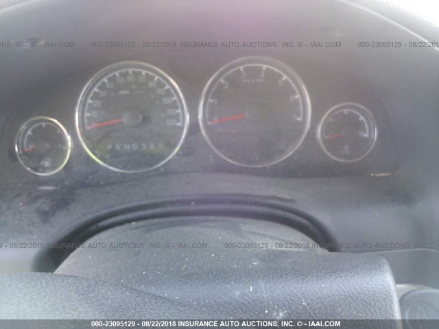 1GNDV231X7D211350 - 2007 CHEVROLET UPLANDER LS SILVER photo 7