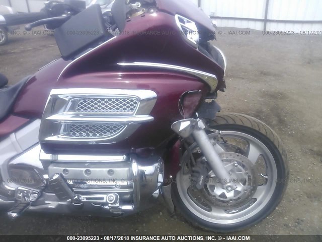 1HFSC47015A408592 - 2005 HONDA GL1800 MAROON photo 5