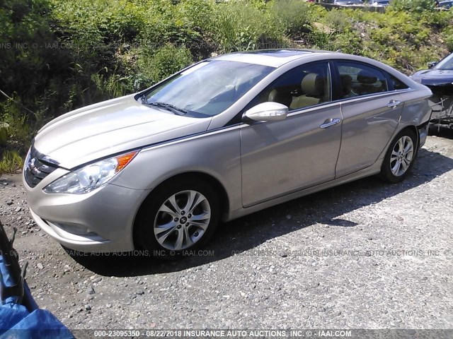 5NPEC4AC9BH238402 - 2011 HYUNDAI SONATA SE/LIMITED TAN photo 2