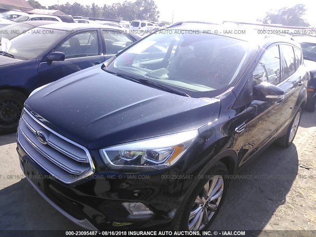 1FMCU0J91JUC88132 - 2018 FORD ESCAPE TITANIUM Navy photo 2