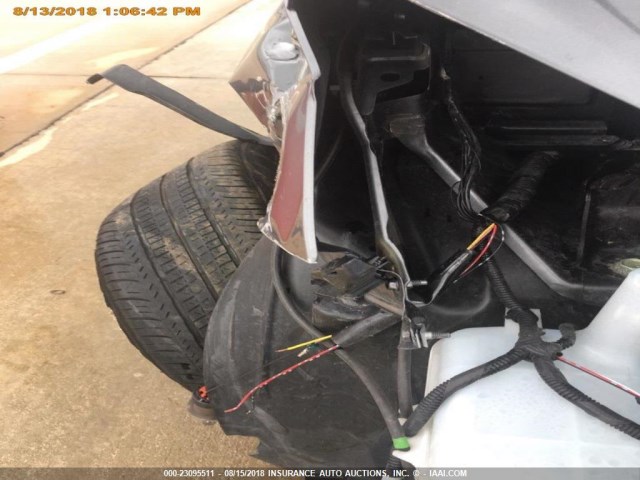 3N1CE2CPXHL358646 - 2017 NISSAN VERSA NOTE S/S PLUS/SV/SL/SR GRAY photo 17